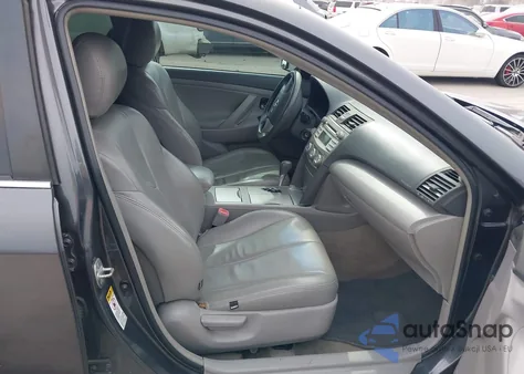 2010 Toyota Camry Le z USA, uszkodzony, nr VIN 4T1BF3EKXAU035492